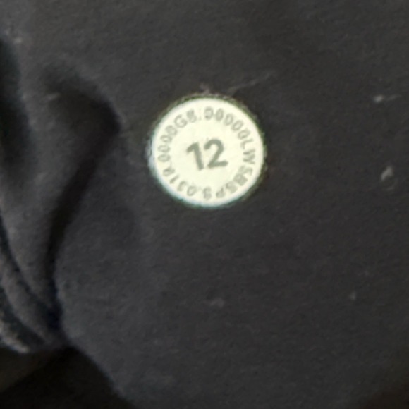 Lululemon Wunder Under Crop leggings in a camouflage pattern size 12 - Picture 10 of 10